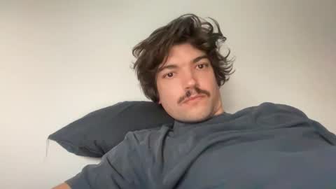 Snapshot of just_a_guy_with_a_big_cock chatting on November 12, 7:31 am just_a_guy_with_a_big_cock online show from November 12, 7:31 am