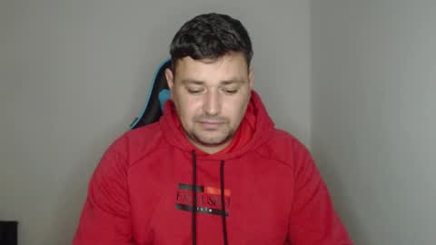 Snapshot of just_a_nice_guy_27 chatting on November 28, 11:24 am Alex online show from November 28, 11:24 am