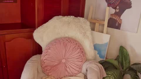 Snapshot of just_ale_ chatting on September 19, 6:19 pm sweet ale online show from September 19, 6:19 pm