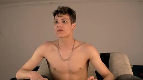 just_alexx12 online show from February 27, 8:42 pm