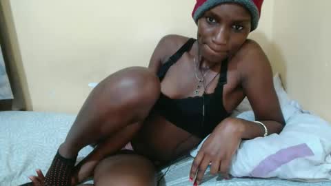 Snapshot of just_ebonee chatting on September 10, 6:24 am just ebonee online show from September 10, 6:24 am