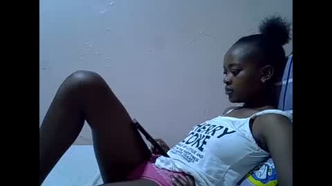 Snapshot of just_nuru chatting on March 4, 10:49 pm just_nuru online show from March 4, 10:49 pm