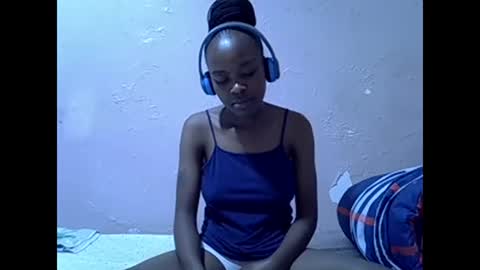 Snapshot of just_nuru chatting on March 8, 7:31 pm just_nuru online show from March 8, 7:31 pm