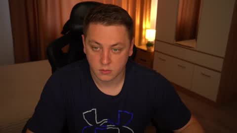 Snapshot of just_top chatting on September 14, 12:59 pm David online show from September 14, 12:59 pm