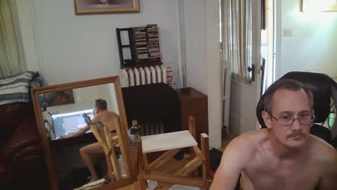 BetaDougie online show from September 22, 9:28 pm