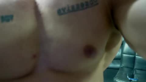 justin clark1 online show from March 27, 3:45 am