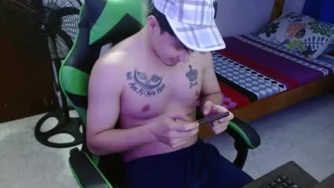 Snapshot of justin_taylor02 chatting on September 29, 11:31 pm justin_taylor02 online show from September 29, 11:31 pm