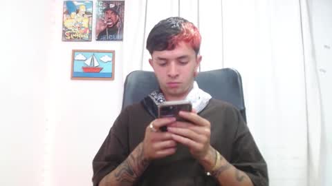 Snapshot of justine_ad chatting on December 3, 9:00 am Justine online show from December 3, 9:00 am