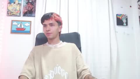 Snapshot of justine_ad chatting on December 4, 8:56 am Justine online show from December 4, 8:56 am