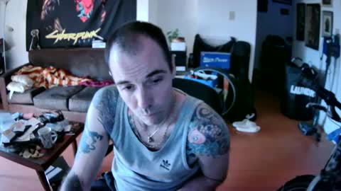 justinelsmith online show from September 21, 1:18 am