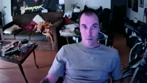 justinelsmith online show from October 9, 5:05 am