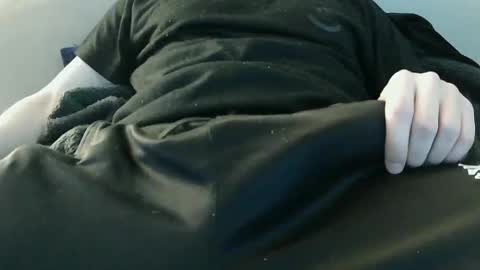 Justinjaybee online show from March 11, 11:48 pm