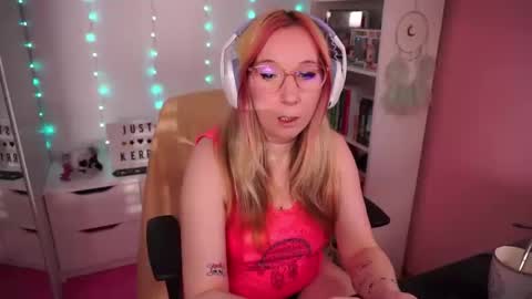 Snapshot of justkerryx chatting on November 5, 8:58 am Kerry online show from November 5, 8:58 am