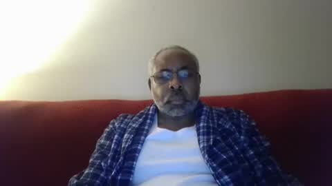 Cookie Monster online show from December 17, 3:39 am