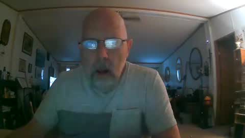 justlusting51 online show from September 24, 11:57 am