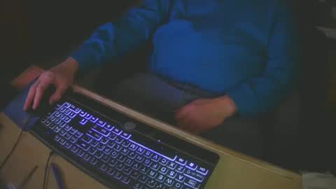 Justme39057 online show from February 22, 9:37 pm