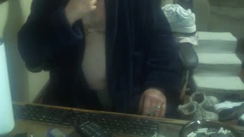 Snapshot of justmeohio chatting on November 3, 2:35 am justmeohio online show from November 3, 2:35 am