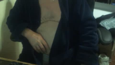 justmeohio online show from February 1, 3:05 am