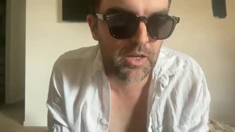 justnick163800 online show from February 25, 3:05 am