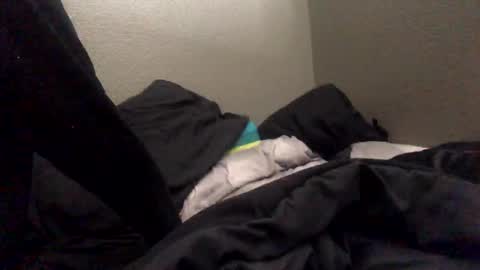 Snapshot of justsomenegus chatting on February 4, 11:27 am Call me Just online show from February 4, 11:27 am