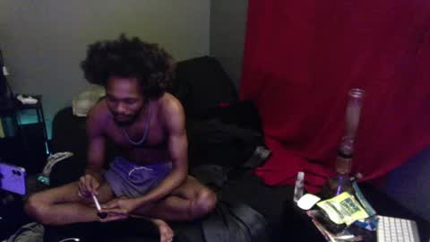 Snapshot of justsomenegus chatting on October 1, 12:27 am Call me Just online show from October 1, 12:27 am