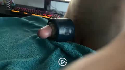 juuxxii online show from April 29, 5:06 pm