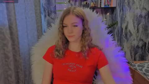 Snapshot of juxxxsybunx chatting on October 8, 2:53 am Juxsy online show from October 8, 2:53 am