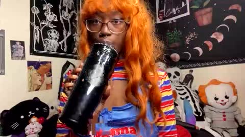 Snapshot of k1m08 chatting on October 30, 5:57 pm Aki Kim online show from October 30, 5:57 pm