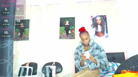 Snapshot of k_stormi_ chatting on November 15, 12:08 am STORMI online show from November 15, 12:08 am