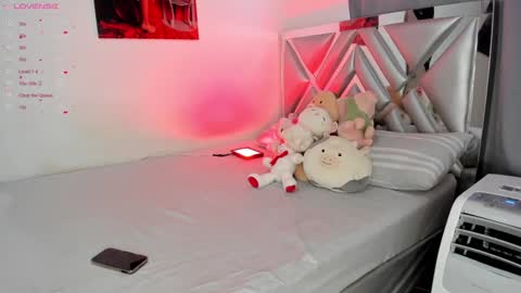 Kaaren17 online show from December 16, 2:05 pm