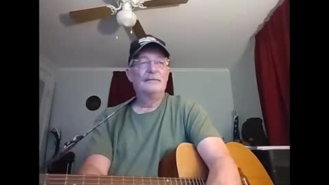 Snapshot of kabriggs136 chatting on February 7, 12:20 am kabriggs136 online show from February 7, 12:20 am