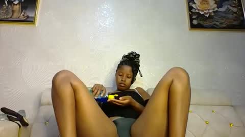 Snapshot of kadime001 chatting on February 10, 10:42 am kadime online show from February 10, 10:42 am
