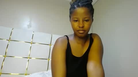 Snapshot of kadime001 chatting on February 17, 6:04 pm kadime online show from February 17, 6:04 pm