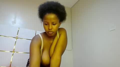 Snapshot of kadime001 chatting on February 28, 11:12 pm kadime online show from February 28, 11:12 pm
