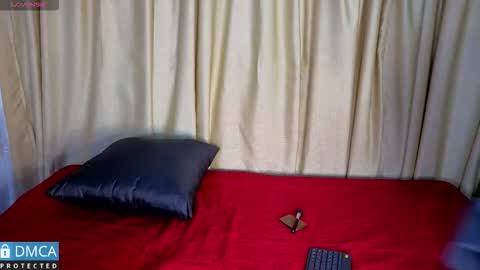 kaelani online show from December 19, 11:06 am