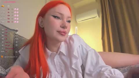 Snapshot of kahasani chatting on December 13, 7:53 pm Kira online show from December 13, 7:53 pm