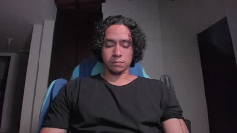 Snapshot of kai_herectix chatting on January 22, 1:53 am kai_herectix online show from January 22, 1:53 am