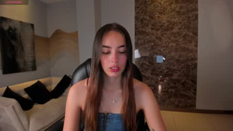 Snapshot of kaiaferreira chatting on February 1, 12:16 pm Kaia Ferreira online show from February 1, 12:16 pm