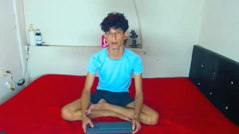 KAI  LIAM online show from April 21, 3:02 am