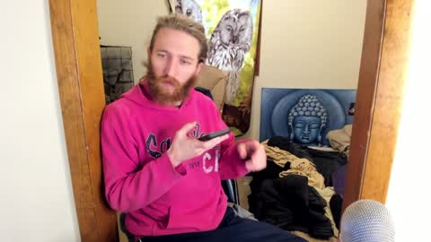 Snapshot of kaiku77 chatting on December 12, 8:32 pm Kaiku77 online show from December 12, 8:32 pm