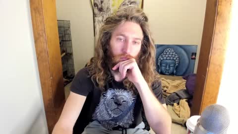 Snapshot of kaiku77 chatting on December 19, 9:49 pm Kaiku77 online show from December 19, 9:49 pm