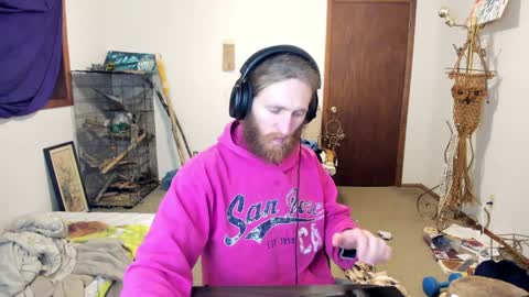 Snapshot of kaiku77 chatting on January 11, 10:29 am Kaiku77 online show from January 11, 10:29 am