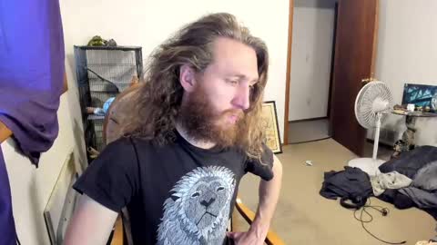 Snapshot of kaiku77 chatting on March 4, 8:05 pm Kaiku77 online show from March 4, 8:05 pm