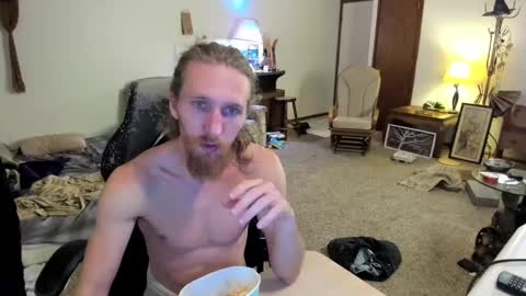 Snapshot of kaiku77 chatting on September 26, 8:40 am Kaiku77 online show from September 26, 8:40 am