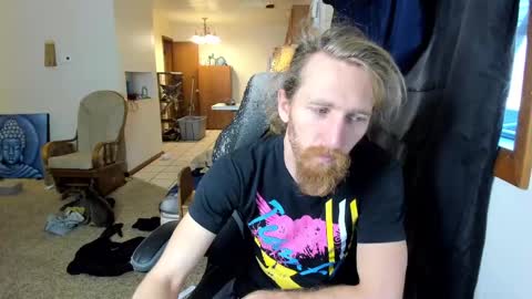 Snapshot of kaiku77 chatting on October 5, 7:12 pm Kaiku77 online show from October 5, 7:12 pm