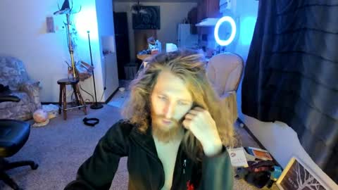 Snapshot of kaiku77 chatting on November 6, 7:31 am Kaiku77 online show from November 6, 7:31 am