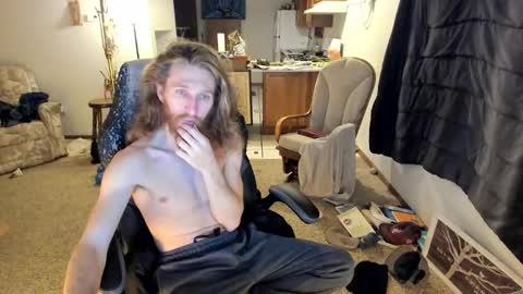 Snapshot of kaiku77 chatting on November 14, 7:40 am Kaiku77 online show from November 14, 7:40 am