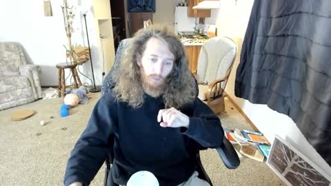 Snapshot of kaiku77 chatting on November 15, 6:37 pm Kaiku77 online show from November 15, 6:37 pm