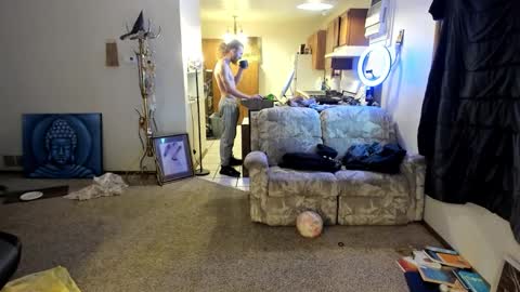 Snapshot of kaiku77 chatting on November 21, 6:50 pm Kaiku77 online show from November 21, 6:50 pm