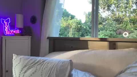 Snapshot of kaileeshy chatting on January 16, 3:23 am Kailee Smile online show from January 16, 3:23 am